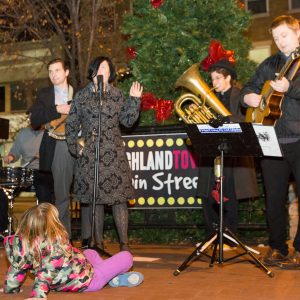 highlandtownholiday_2015-41-square